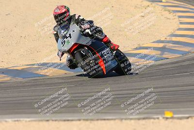 media/Jan-10-2025-CVMA Friday Practice (Fri) [[489e0da257]]/Group 4 and Trackday/Session 3 (Turns 9 and 10)/